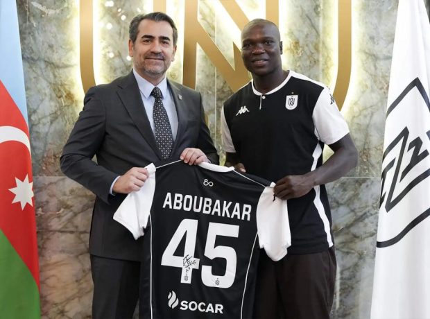 Abubakar “Neftçi”də qalacaq?