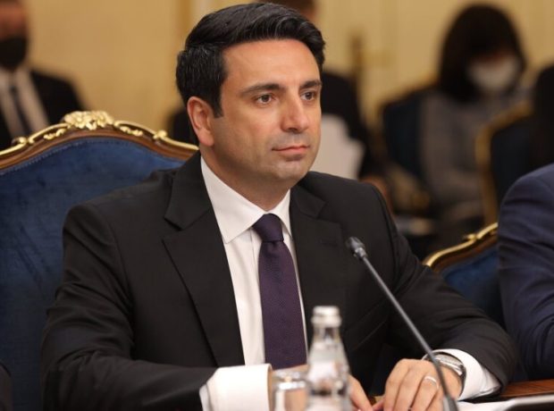 Simonyan Azərbaycan və Türkiyə barədə danışdı